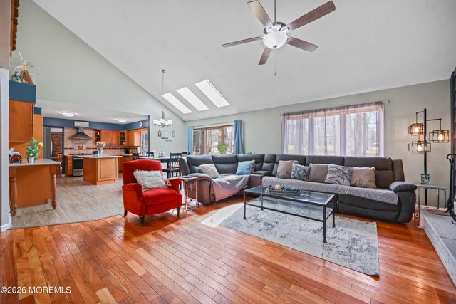 176 Stonehill Road, Freehold, NJ 07728