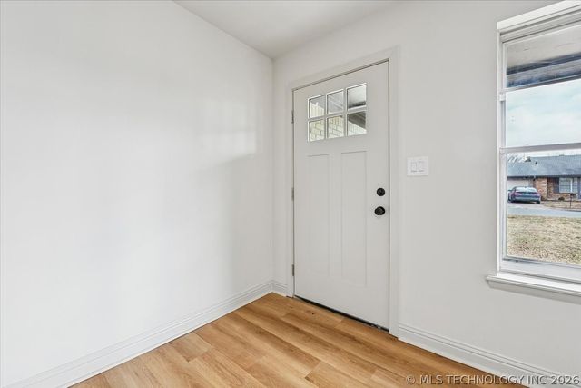 2114 S Hickory Avenue, Broken Arrow, OK 74012