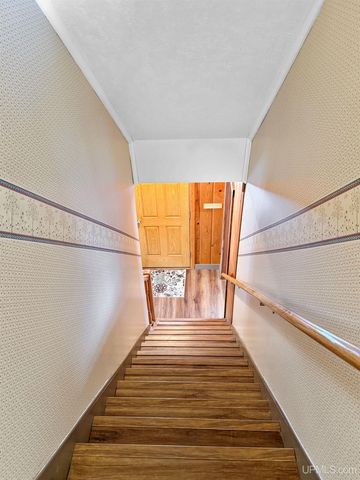 500 Wymore Avenue, Kingsford, MI 49802