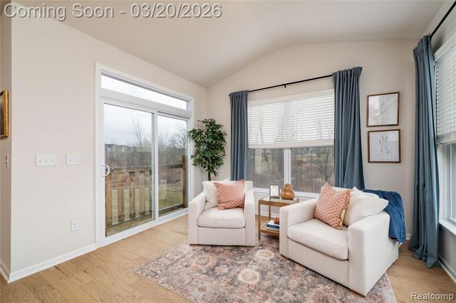 53211 Silver Birch Court, South Lyon, MI 48178