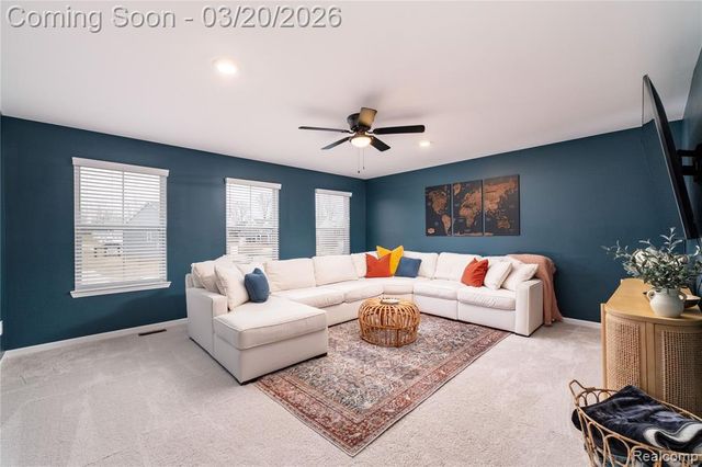 53211 Silver Birch Court, South Lyon, MI 48178