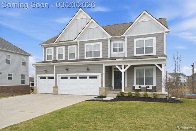 53211 Silver Birch Court, South Lyon, MI 48178