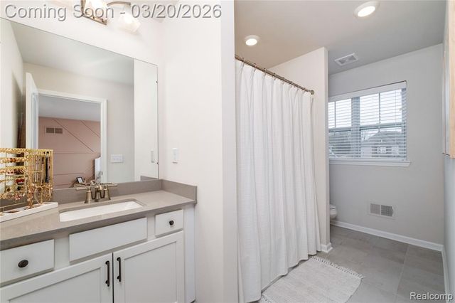 53211 Silver Birch Court, South Lyon, MI 48178