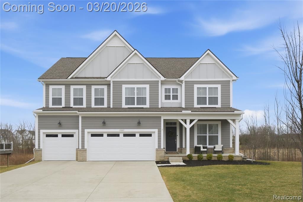 53211 Silver Birch Court, South Lyon, MI 48178