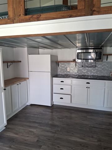 2807 Comanche Trail, Weatherford, TX 76087