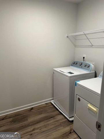 741 Point Place Drive, Loganville, GA 30052