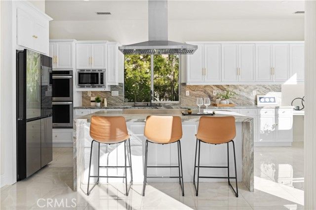 23195 Stoneridge, Mission Viejo, CA 92692