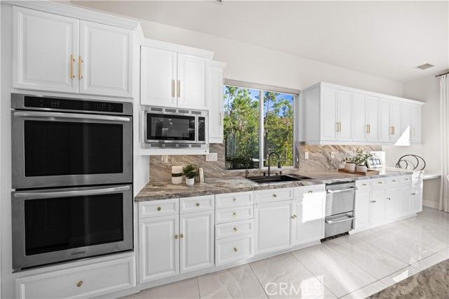 23195 Stoneridge, Mission Viejo, CA 92692