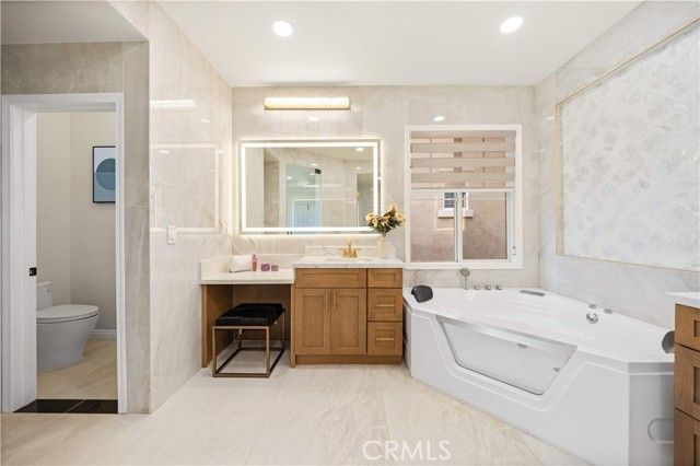 23195 Stoneridge, Mission Viejo, CA 92692