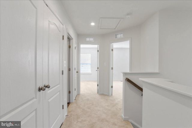 21 STAFFORD PLACE, Falling Waters, WV 25419