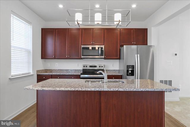21 STAFFORD PLACE, Falling Waters, WV 25419