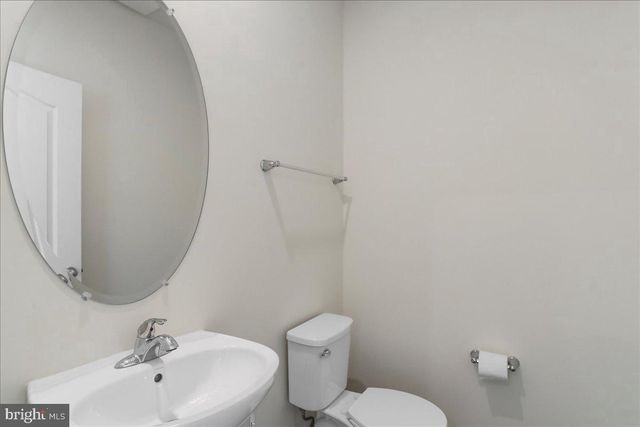 21 STAFFORD PLACE, Falling Waters, WV 25419