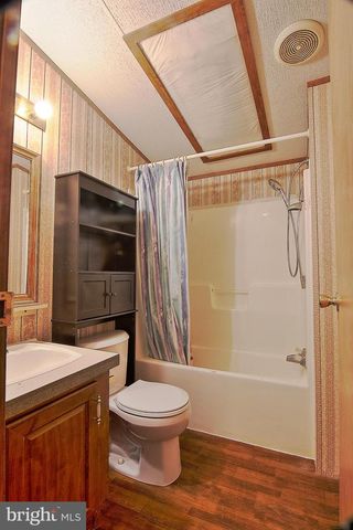 120 BORDIC RD, Reading, PA 19606