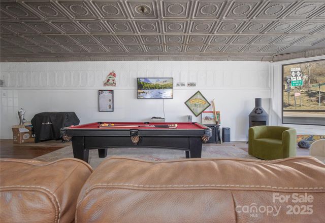23 N 226 Highway, Bakersville, NC 28705