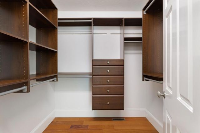 11 Stratford Ridge UNIT 11, Mashpee, MA 02649