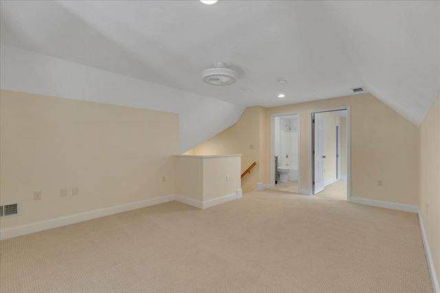 11 Stratford Ridge UNIT 11, Mashpee, MA 02649