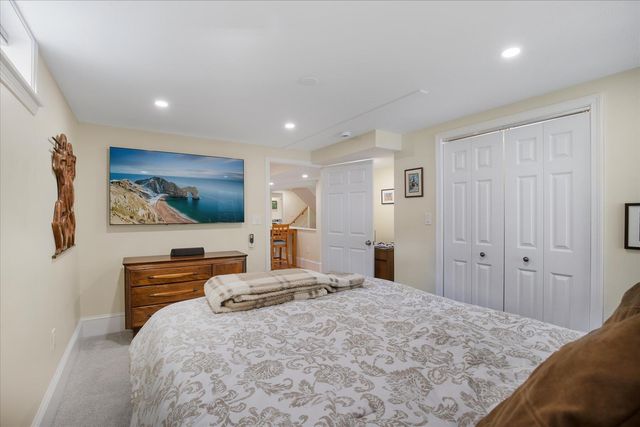 11 Stratford Ridge UNIT 11, Mashpee, MA 02649