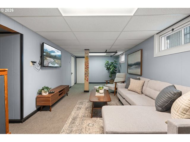 2845 Ne 55TH Ave, Portland, OR 97213