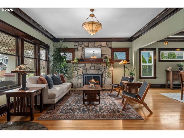 2845 Ne 55TH Ave, Portland, OR 97213