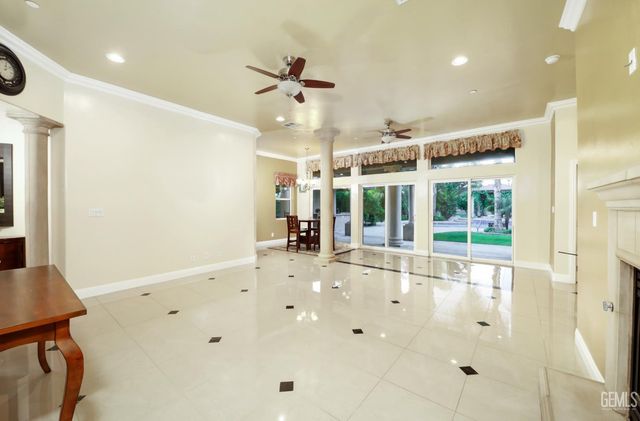 14854 Tribute Way, Bakersfield, CA 93314