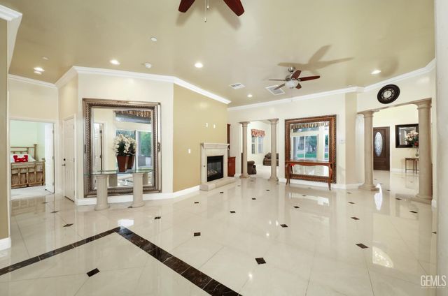 14854 Tribute Way, Bakersfield, CA 93314