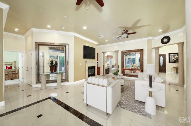 14854 Tribute Way, Bakersfield, CA 93314