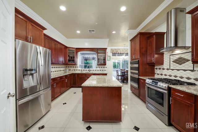 14854 Tribute Way, Bakersfield, CA 93314