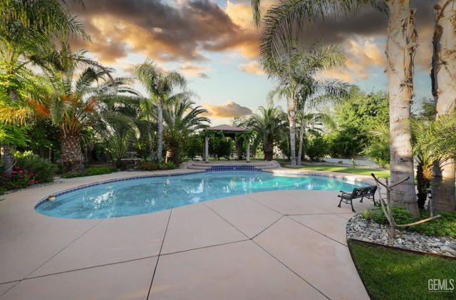 14854 Tribute Way, Bakersfield, CA 93314