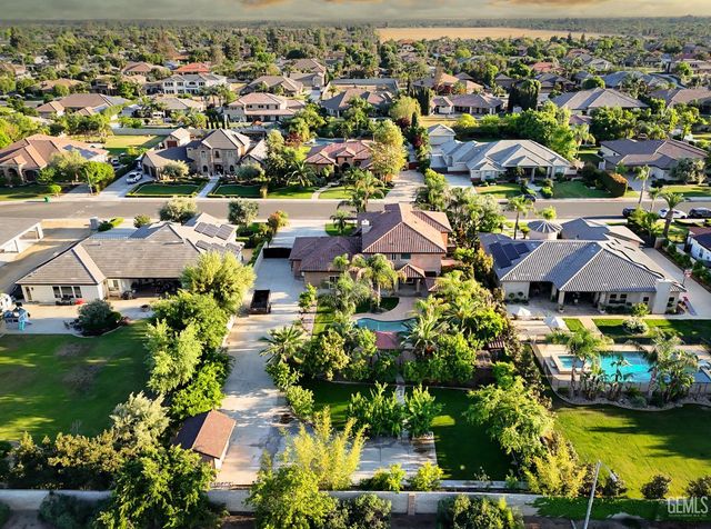 14854 Tribute Way, Bakersfield, CA 93314