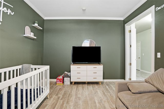 1761 Holly Avenue, Sand Springs, OK 74063