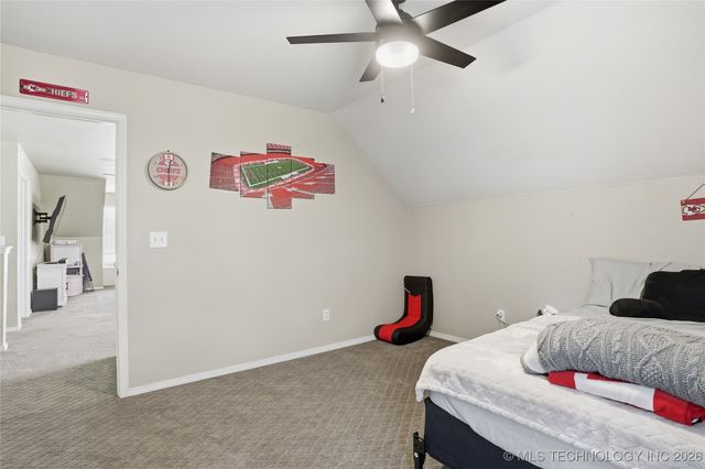 1761 Holly Avenue, Sand Springs, OK 74063