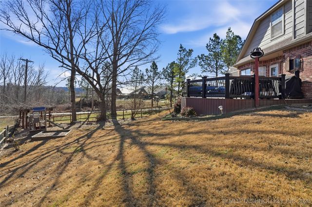 1761 Holly Avenue, Sand Springs, OK 74063