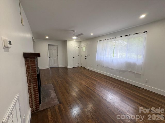 1175 Kilpatrick Road, Hendersonville, NC 28739