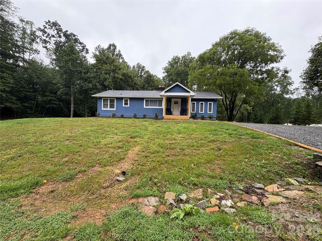 1175 Kilpatrick Road, Hendersonville, NC 28739