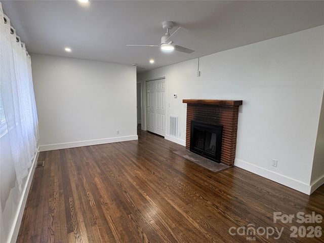 1175 Kilpatrick Road, Hendersonville, NC 28739