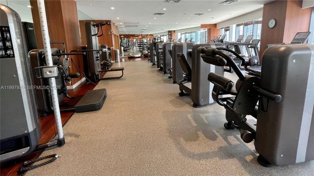 1300 S Miami Ave 4007, Miami, FL 33130