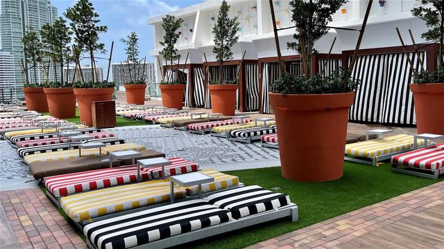 1300 S Miami Ave 4007, Miami, FL 33130