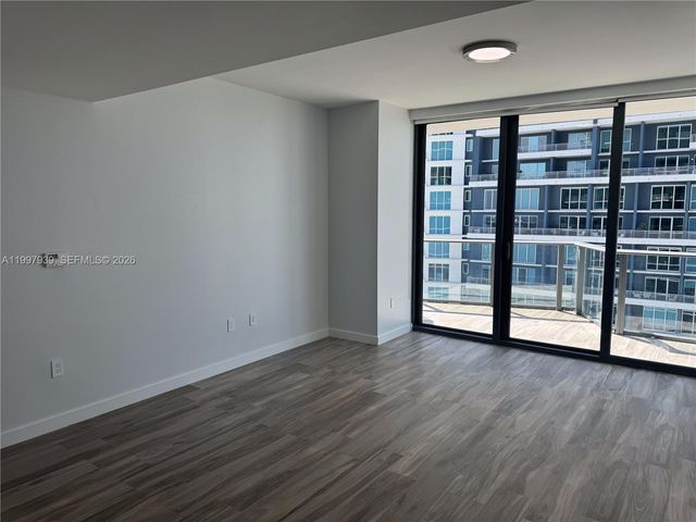 1300 S Miami Ave 4007, Miami, FL 33130