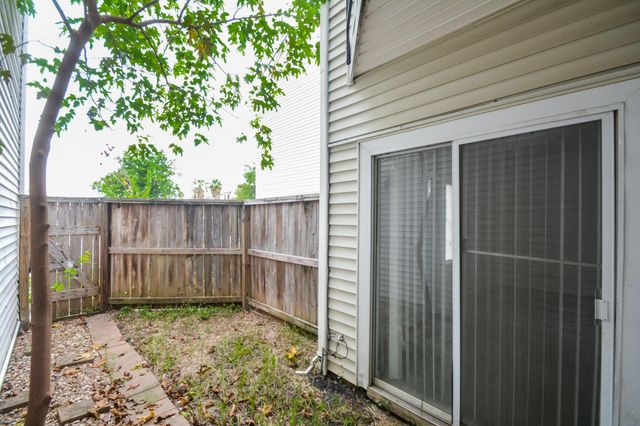 9809 Richmond Avenue H10, Houston, TX 77042
