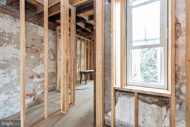 2068 W GLENWOOD AVE, Philadelphia, PA 19132