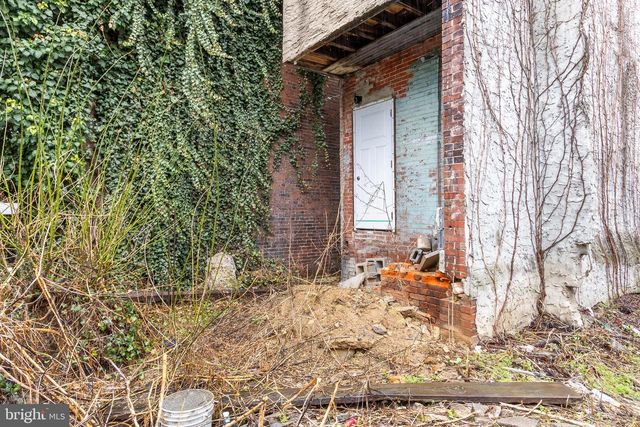 2068 W GLENWOOD AVE, Philadelphia, PA 19132