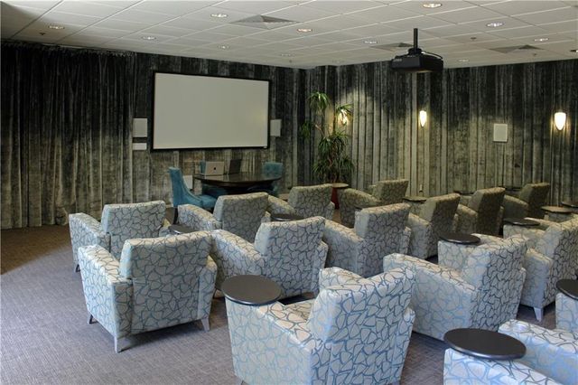 711 Cosmopolitan Drive NE 223, Atlanta, GA 30324