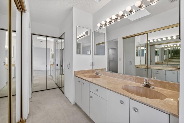 1401 NE 9th Street 55, Fort Lauderdale, FL 33304