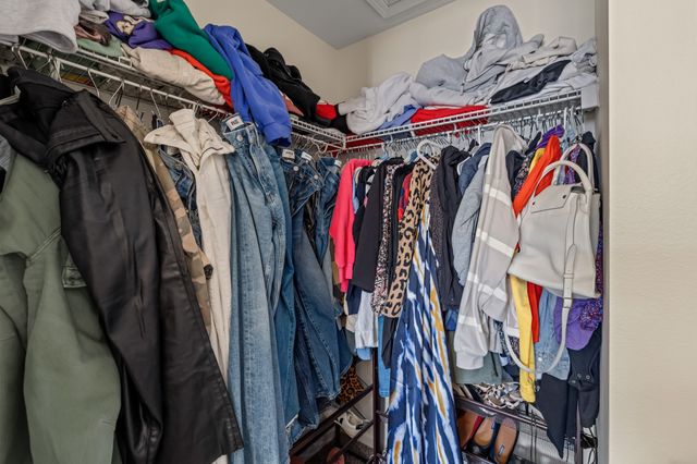 2770 NW 154th Court, Clive, IA 50325