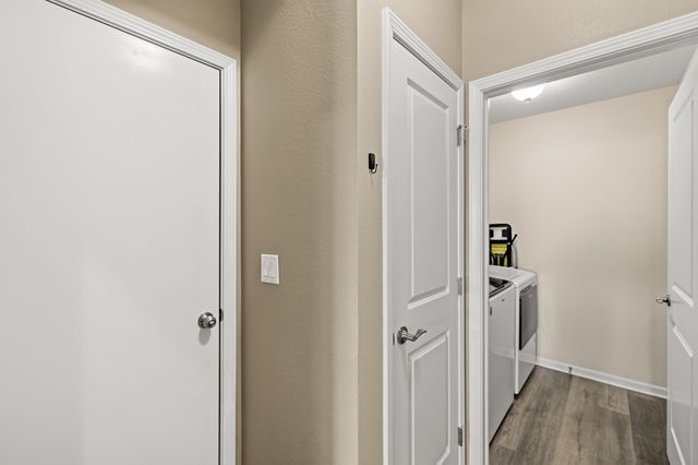 2770 NW 154th Court, Clive, IA 50325