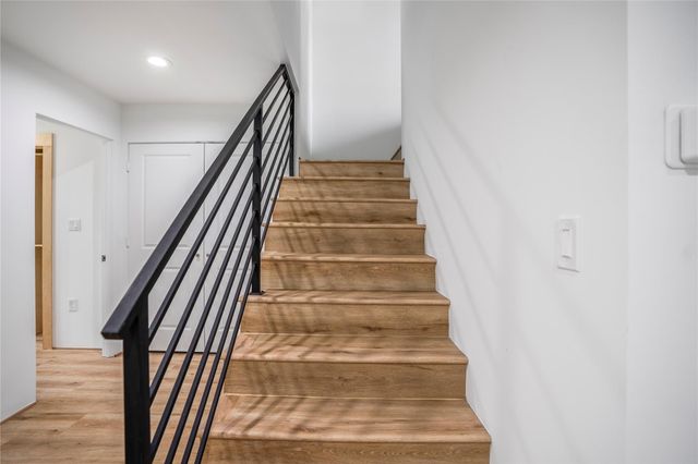 15000 S Richmond Street 3, Houston, TX 77082