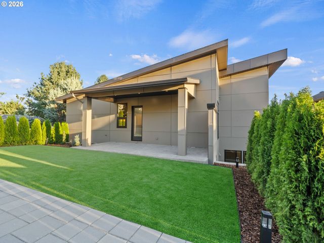 3581 V St, Washougal, WA 98671