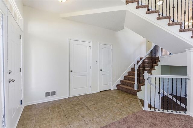 622 Johnston Parkway, Raymore, MO 64083