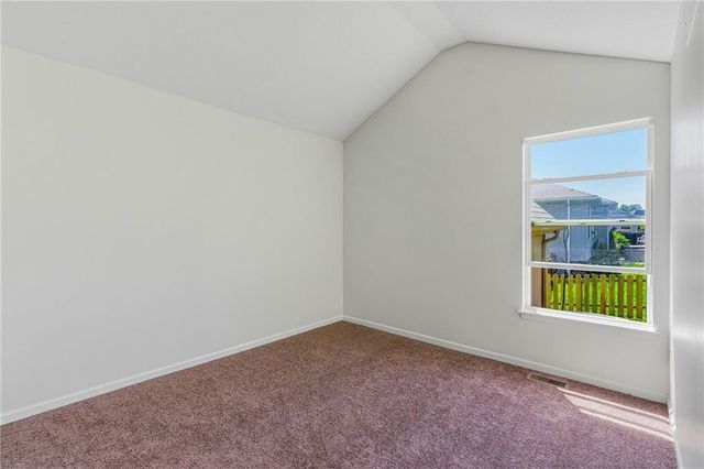 622 Johnston Parkway, Raymore, MO 64083