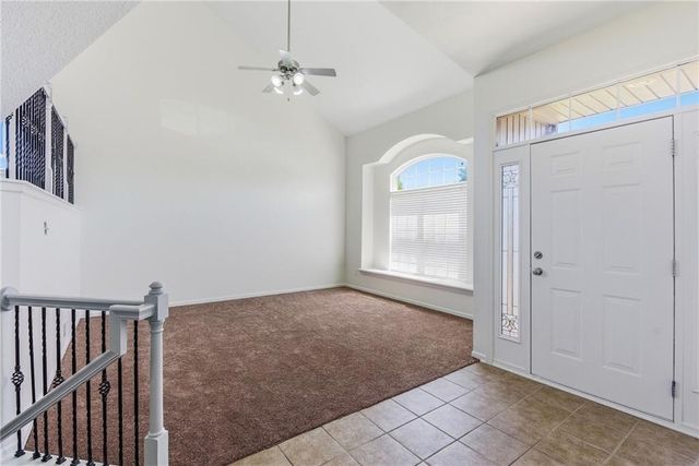 622 Johnston Parkway, Raymore, MO 64083